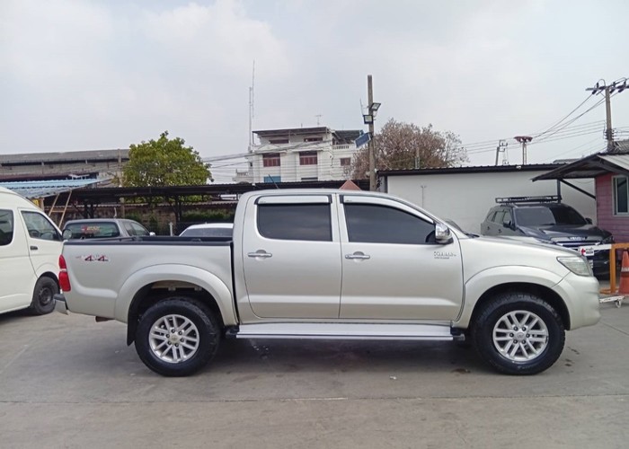 Used 4
                    TOYOTA
                     for Sale Image