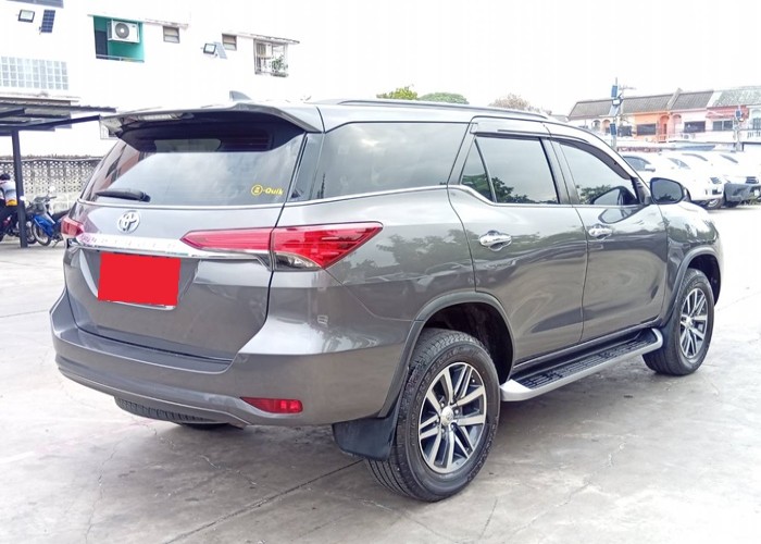 Used 7
                    TOYOTA
                     for Sale Image