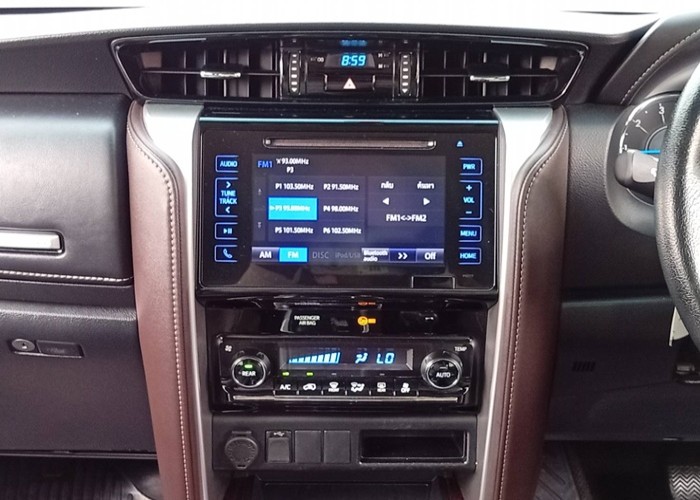Used 7
                    TOYOTA
                     for Sale Image