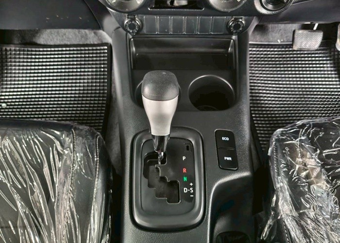 Used 7
                    TOYOTA
                     for Sale Image