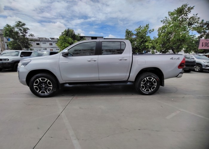 Used 7
                    TOYOTA
                     for Sale Image