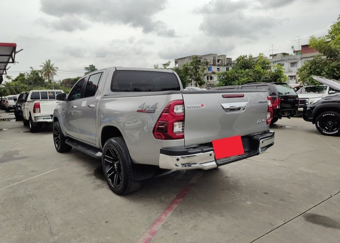 Used 6
                    TOYOTA
                     for Sale Image