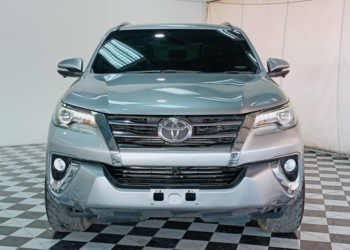 Used 11
                    TOYOTA
                     for Sale Image