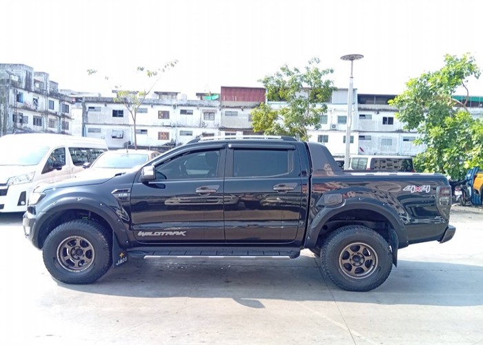 Used 8
                    FORD
                     for Sale Image