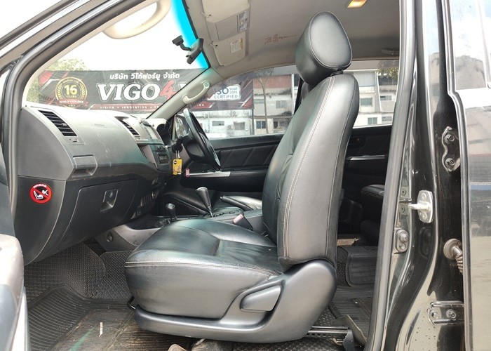 Used 12
                    TOYOTA
                     for Sale Image