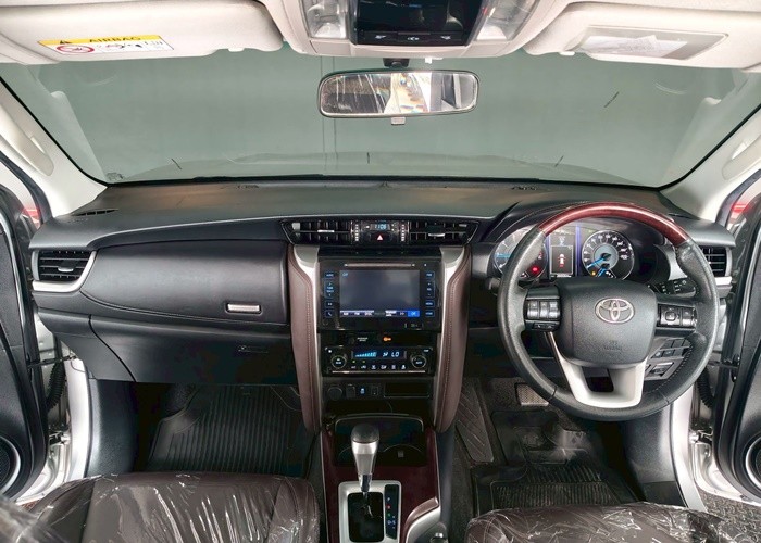 Used 10
                    TOYOTA
                     for Sale Image