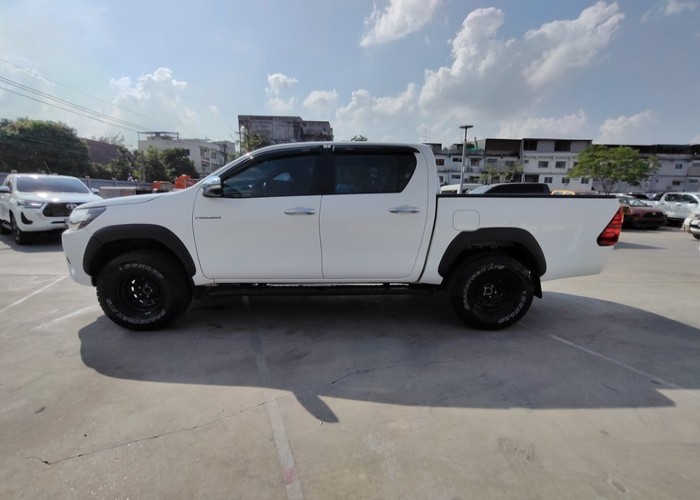 Used 8
                    TOYOTA
                     for Sale Image