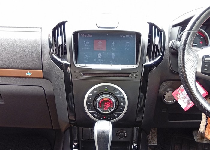 Used 1
                    ISUZU
                     for Sale Image