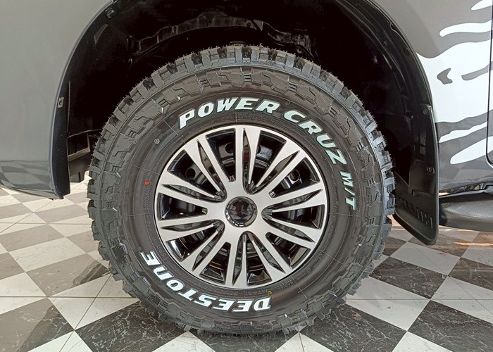 Used 4
                    TOYOTA
                     for Sale Image