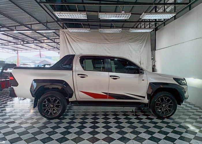 Used 9
                    TOYOTA
                     for Sale Image