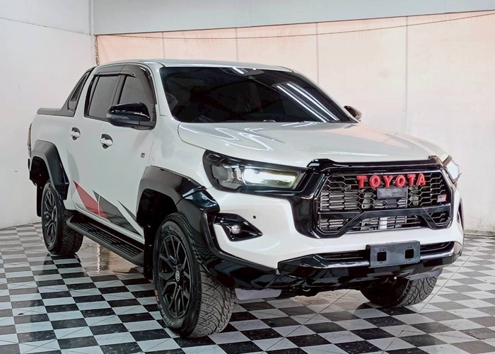 Used 9
                    TOYOTA
                     for Sale Image