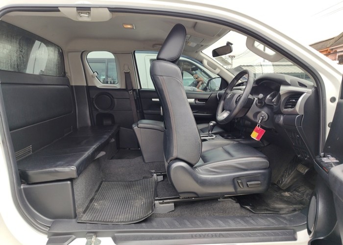 Used 12
                    TOYOTA
                     for Sale Image