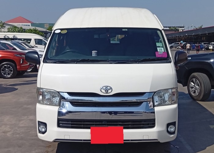 Used 8
                    TOYOTA
                     for Sale Image