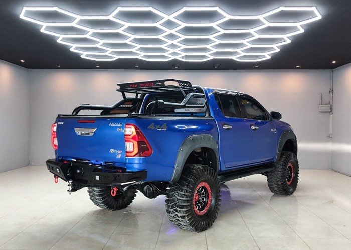 Used 11
                    TOYOTA
                     for Sale Image