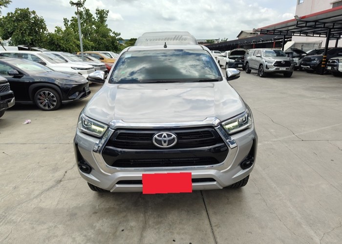 Used 6
                    TOYOTA
                     for Sale Image