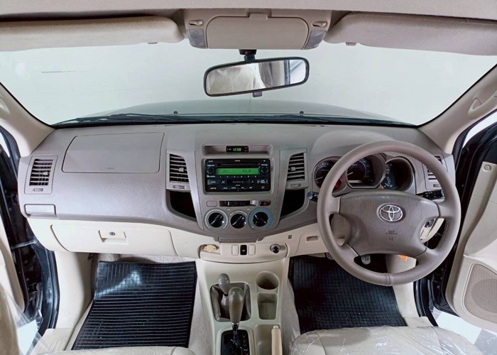 Used 8
                    TOYOTA
                     for Sale Image