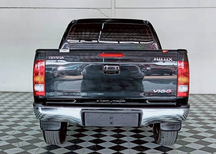 Used 8
                    TOYOTA
                     for Sale Image