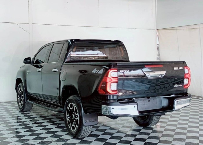 Used 11
                    TOYOTA
                     for Sale Image