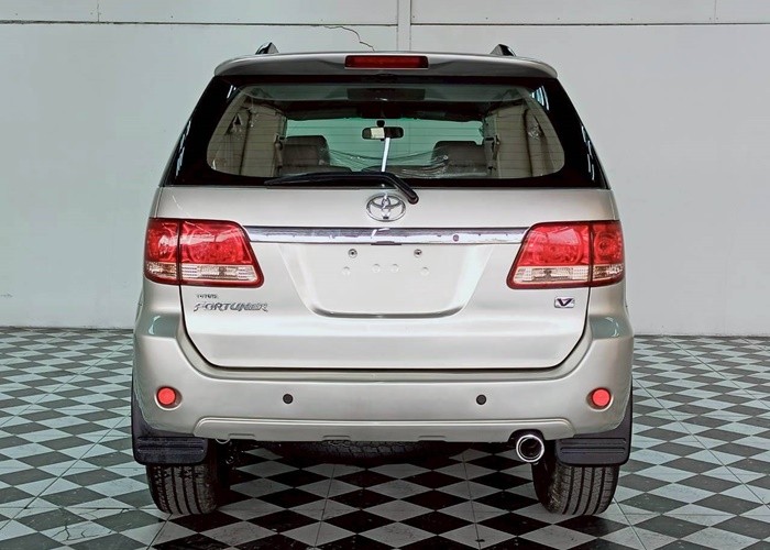 Used 5
                    TOYOTA
                     for Sale Image