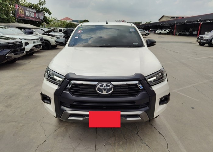 Used 11
                    TOYOTA
                     for Sale Image