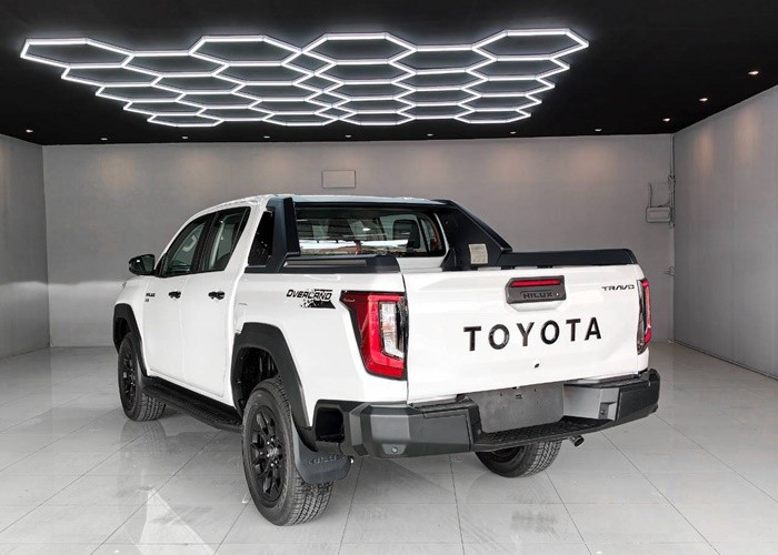 Used 6
                    TOYOTA
                     for Sale Image