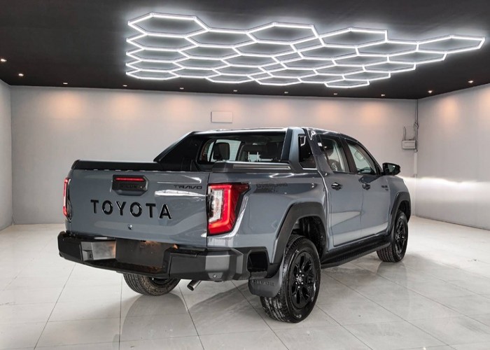 Used 6
                    TOYOTA
                     for Sale Image