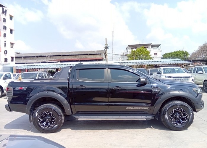 Used 11
                    FORD
                     for Sale Image