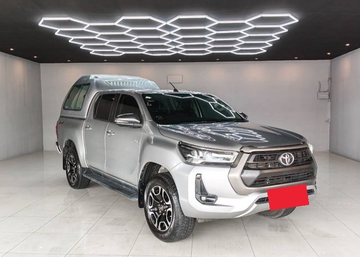 Used 6
                    TOYOTA
                     for Sale Image
