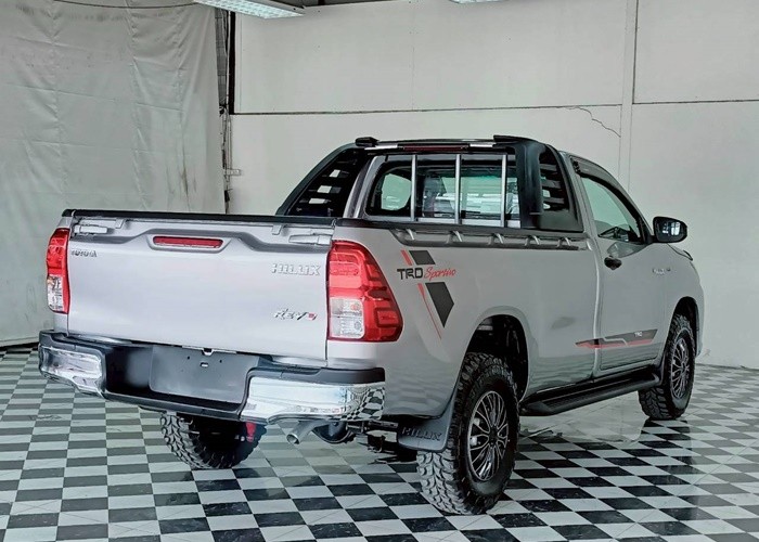 Used 12
                    TOYOTA
                     for Sale Image