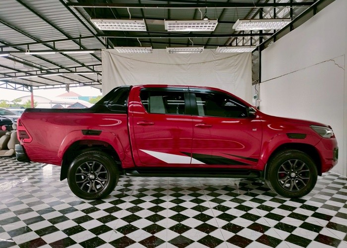 Used 1
                    TOYOTA
                     for Sale Image