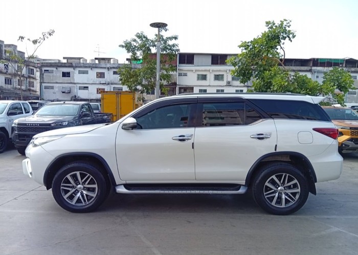 Used 1
                    TOYOTA
                     for Sale Image