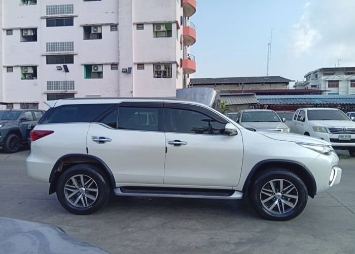 Used 1
                    TOYOTA
                     for Sale Image