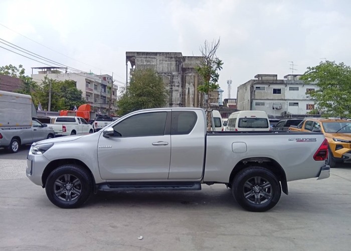 Used 4
                    TOYOTA
                     for Sale Image