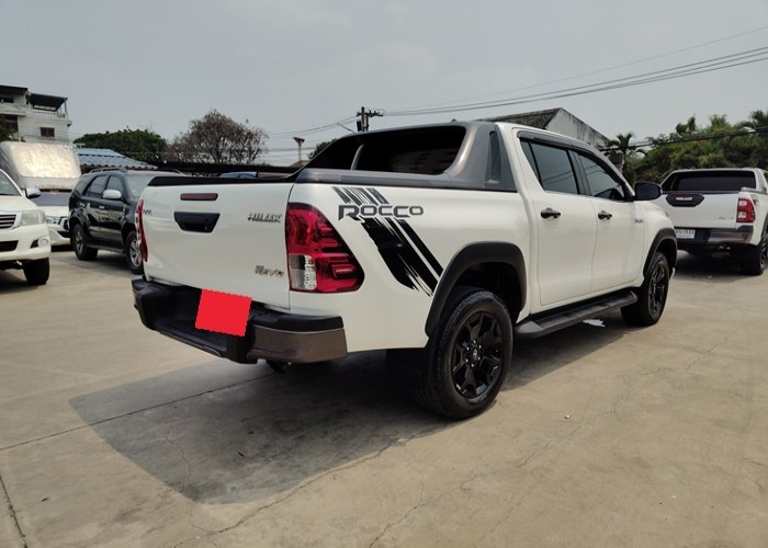 Used 5
                    TOYOTA
                     for Sale Image