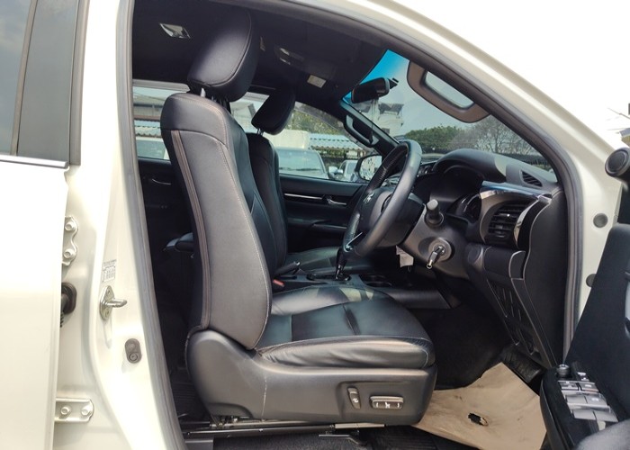 Used 5
                    TOYOTA
                     for Sale Image