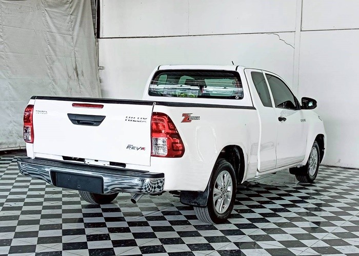 Used 5
                    TOYOTA
                     for Sale Image