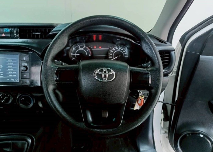 Used 5
                    TOYOTA
                     for Sale Image