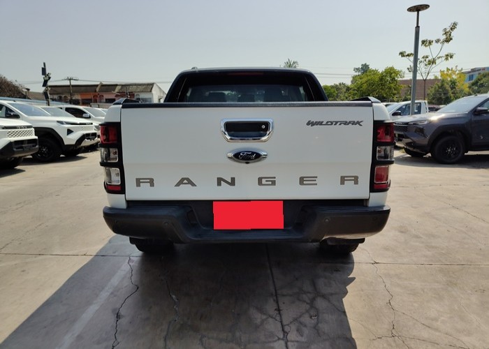 Used 8
                    FORD
                     for Sale Image