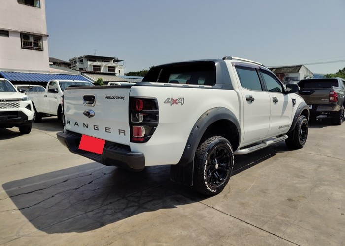 Used 8
                    FORD
                     for Sale Image