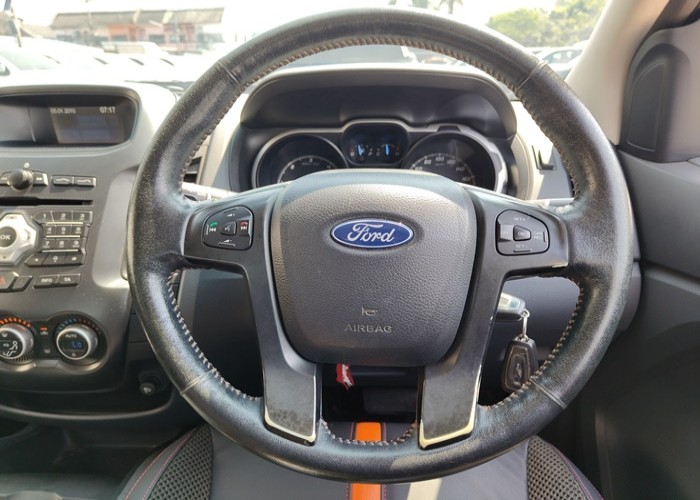 Used 8
                    FORD
                     for Sale Image