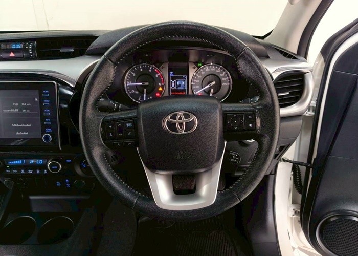 Used 12
                    TOYOTA
                     for Sale Image