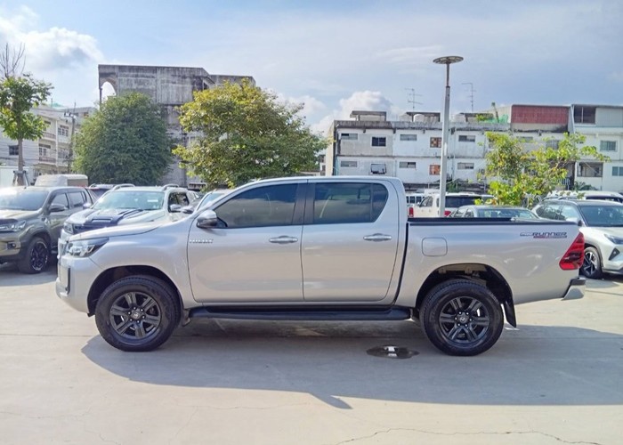 Used 7
                    TOYOTA
                     for Sale Image