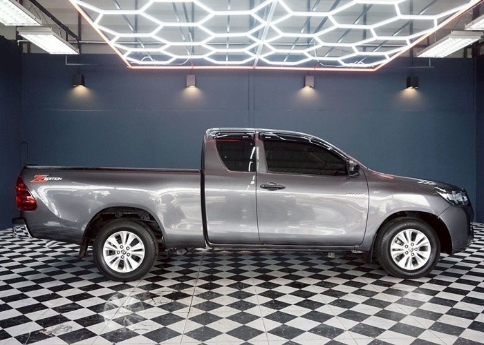Used 10
                    TOYOTA
                     for Sale Image