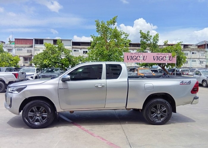 Used 4
                    TOYOTA
                     for Sale Image