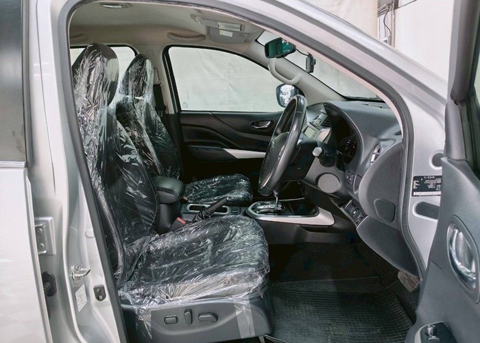 Used 9
                    NISSAN
                     for Sale Image