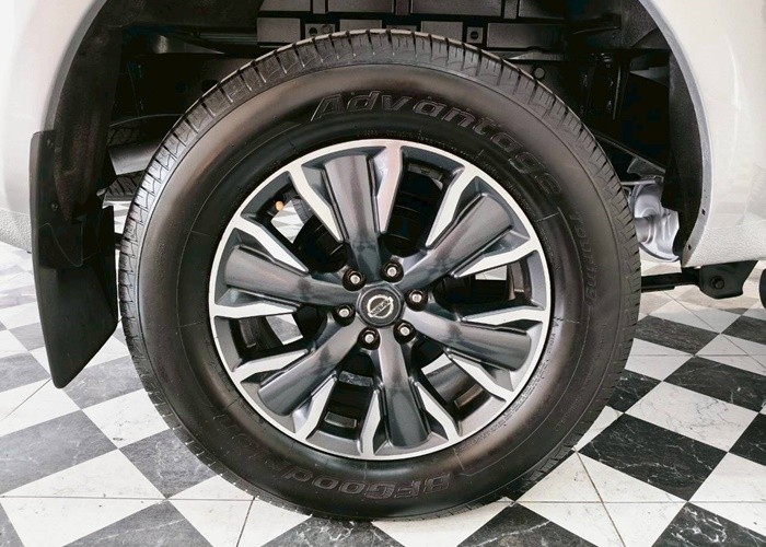 Used 9
                    NISSAN
                     for Sale Image