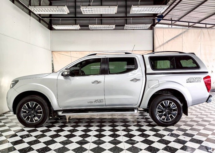 Used 9
                    NISSAN
                     for Sale Image