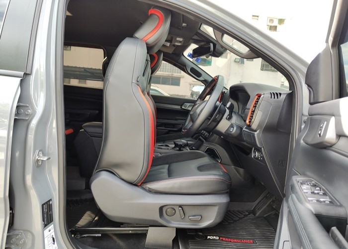 Used 12
                    FORD
                     for Sale Image