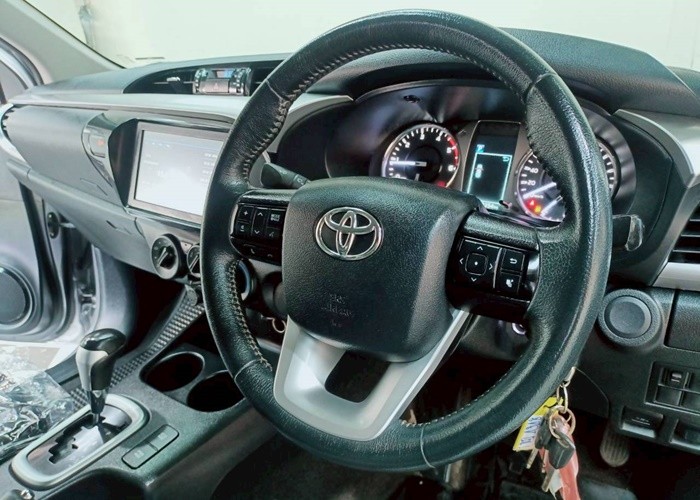 Used 9
                    TOYOTA
                     for Sale Image