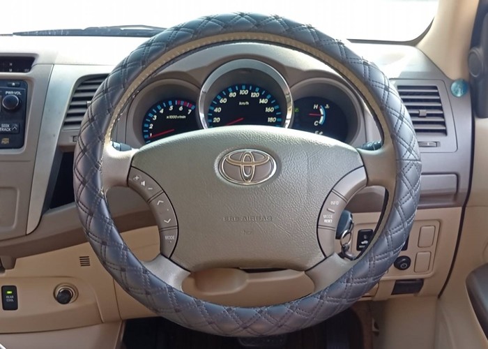 Used 5
                    TOYOTA
                     for Sale Image